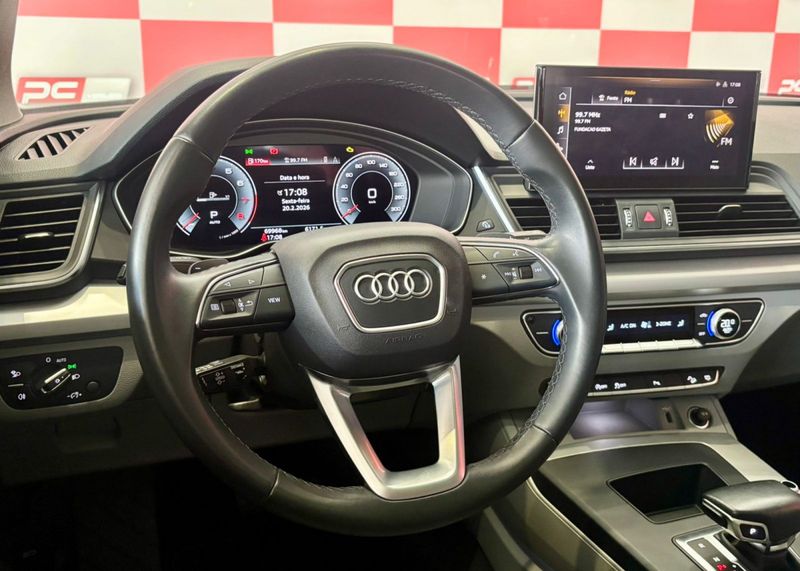 Audi Q5 S-Line 2.0 TFSI Quattro S-tronic 252cv 2021/2021 PC VEÍCULOS SANTA CRUZ DO SUL / Carros no Vale Audi Q5 S-Line 2.0 TFSI Quattro S-tronic 252cv 2021/2021 PC VEÍCULOS SANTA CRUZ DO SUL / Carros no Vale