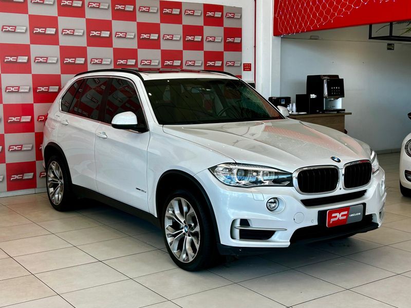 BMW X5 XDRIVE 30d 3.0 2016/2017 PC VEÍCULOS SANTA CRUZ DO SUL / Carros no Vale