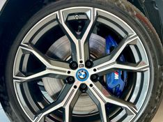 BMW X5 XDRIVE 50e 3.0 M Sport (Hibrido) 2023/2024 PC VEÍCULOS SANTA CRUZ DO SUL / Carros no Vale