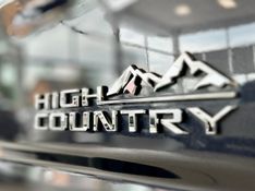 CHEVROLET Silverado High Country 5.3 V8 AWD 2023/2024 PC VEÍCULOS SANTA CRUZ DO SUL / Carros no Vale