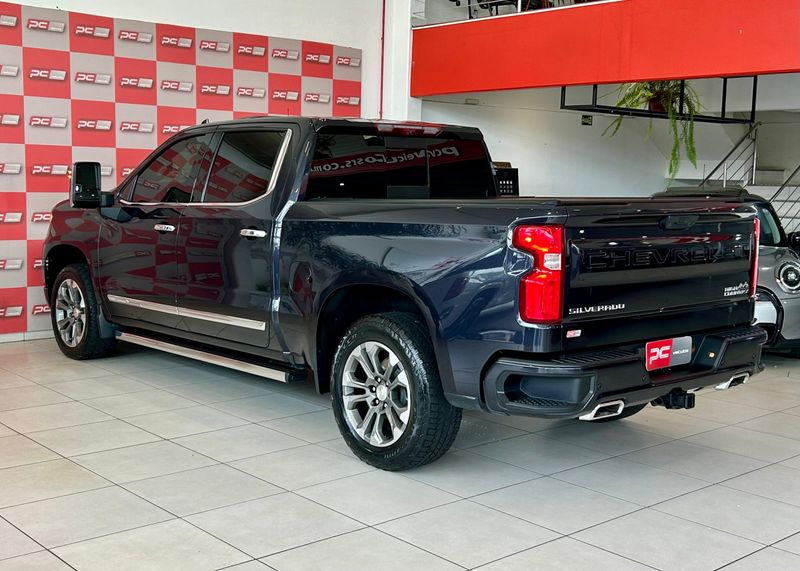 CHEVROLET Silverado High Country 5.3 V8 AWD 2023/2024 PC VEÍCULOS SANTA CRUZ DO SUL / Carros no Vale