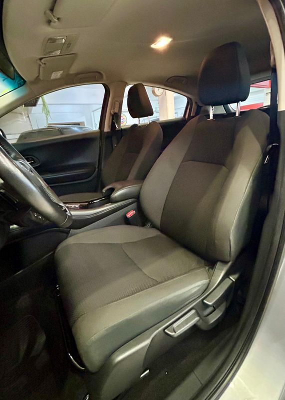 Honda HR-V EX 1.8 Flexone 16V 2019/2020 PC VEÍCULOS SANTA CRUZ DO SUL / Carros no Vale
