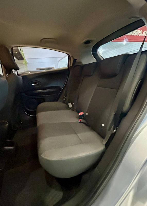 Honda HR-V EX 1.8 Flexone 16V 2019/2020 PC VEÍCULOS SANTA CRUZ DO SUL / Carros no Vale