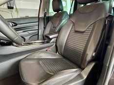 Jeep Commander Limited TD380 2.0 4×4 Die 2021/2022 PC VEÍCULOS SANTA CRUZ DO SUL / Carros no Vale