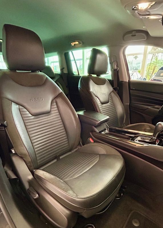 Jeep Commander Limited TD380 2.0 4×4 Die 2021/2022 PC VEÍCULOS SANTA CRUZ DO SUL / Carros no Vale Jeep Commander Limited TD380 2.0 4×4 Die 2021/2022 PC VEÍCULOS SANTA CRUZ DO SUL / Carros no Vale