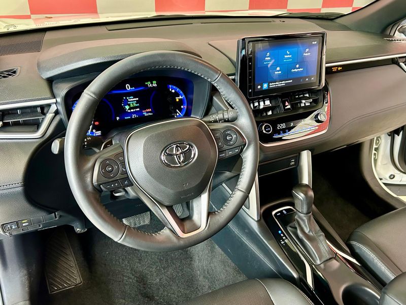 Toyota Corolla Cross XRE 2.0 16V 2024/2024 PC VEÍCULOS SANTA CRUZ DO SUL / Carros no Vale Toyota Corolla Cross XRE 2.0 16V 2024/2024 PC VEÍCULOS SANTA CRUZ DO SUL / Carros no Vale