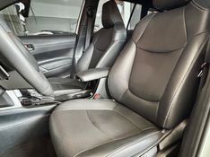 Toyota Corolla Cross XRE 2.0 16V 2024/2024 PC VEÍCULOS SANTA CRUZ DO SUL / Carros no Vale