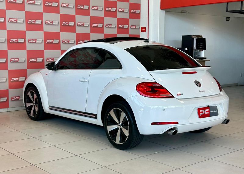 VOLKSWAGEN Fusca 2.0 R-Line TSI 16V 2013/2013 PC VEÍCULOS SANTA CRUZ DO SUL / Carros no Vale