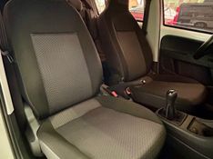 VOLKSWAGEN Up! Move 1.0 Total 12V 2017/2018 PC VEÍCULOS SANTA CRUZ DO SUL / Carros no Vale