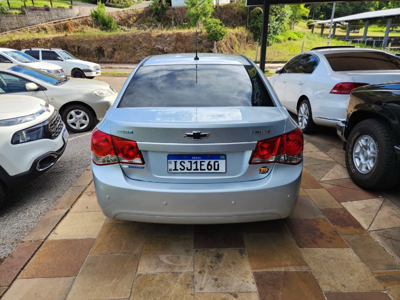 CHEVROLET CRUZE LT 1.8 16V AUT 2012 2011/2012 TS VEÍCULOS ANTA GORDA / Carros no Vale CHEVROLET CRUZE LT 1.8 16V AUT 2012 2011/2012 TS VEÍCULOS ANTA GORDA / Carros no Vale