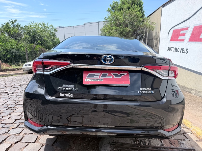 TOYOTA COROLLA 1.8 VVT-I HYBRID FLEX ALTIS CVT 2021/2021 ELY AUTOMÓVEIS LAJEADO / Carros no Vale TOYOTA COROLLA 1.8 VVT-I HYBRID FLEX ALTIS CVT 2021/2021 ELY AUTOMÓVEIS LAJEADO / Carros no Vale