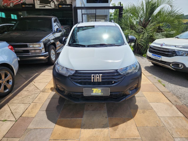 FIAT STRADA ENDURANCE 1.4 8V CS PLUS 2023/2023 TS VEÍCULOS ANTA GORDA / Carros no Vale