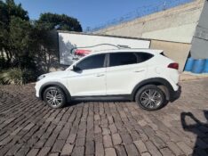 HYUNDAI TUCSON 1.6 16V T-GDI GASOLINA GL ECOSHIFT 2018/2018 ELY AUTOMÓVEIS LAJEADO / Carros no Vale