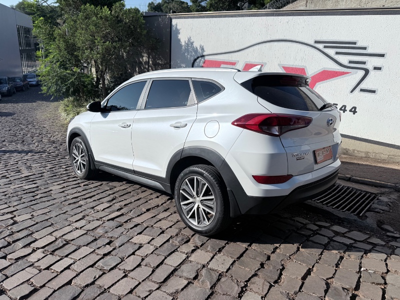 HYUNDAI TUCSON 1.6 16V T-GDI GASOLINA GL ECOSHIFT 2018/2018 ELY AUTOMÓVEIS LAJEADO / Carros no Vale