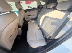 HYUNDAI TUCSON 1.6 16V T-GDI GASOLINA GL ECOSHIFT 2018/2018 ELY AUTOMÓVEIS LAJEADO / Carros no Vale