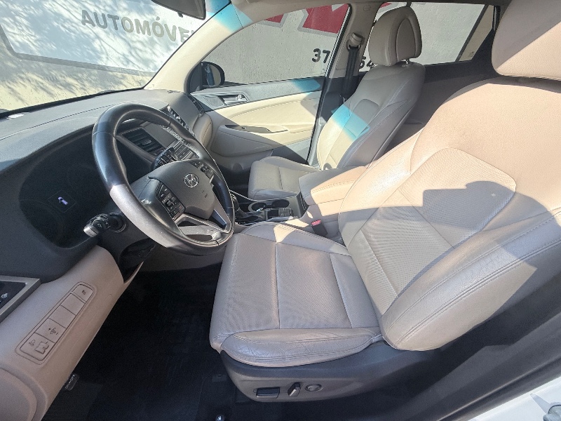 HYUNDAI TUCSON 1.6 16V T-GDI GASOLINA GL ECOSHIFT 2018/2018 ELY AUTOMÓVEIS LAJEADO / Carros no Vale