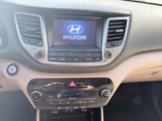 HYUNDAI TUCSON 1.6 16V T-GDI GASOLINA GL ECOSHIFT 2018/2018 ELY AUTOMÓVEIS LAJEADO / Carros no Vale