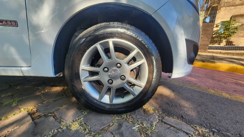 FORD FIESTA 1.6 2012/2013 FERNANDO AUTOMÓVEIS | REVENDA DE CARROS ARROIO DO MEIO ARROIO DO MEIO / Carros no Vale