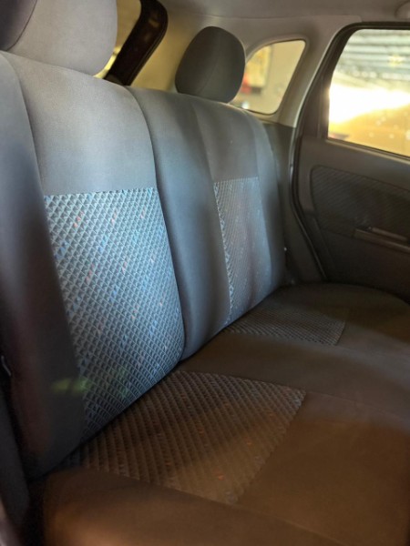 FORD FIESTA 1.6 CLASS HATCH 8V 2006/2006 JM AUTOMÓVEIS VENÂNCIO AIRES / Carros no Vale