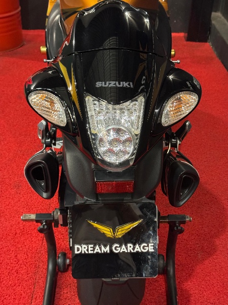 SUZUKI MOTOS GSX 1300 R HAYABUSA /2011 EXCLUSIVO VEÍCULOS SANTA CRUZ DO SUL / Carros no Vale