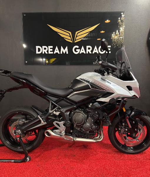 TRIUMPH TIGER /2024 EXCLUSIVO VEÍCULOS SANTA CRUZ DO SUL / Carros no Vale