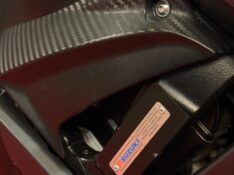 SUZUKI MOTOS GSX 750R SRAD /2016 EXCLUSIVO VEÍCULOS SANTA CRUZ DO SUL / Carros no Vale