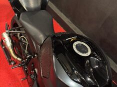 SUZUKI MOTOS GSX 750R SRAD /2016 EXCLUSIVO VEÍCULOS SANTA CRUZ DO SUL / Carros no Vale