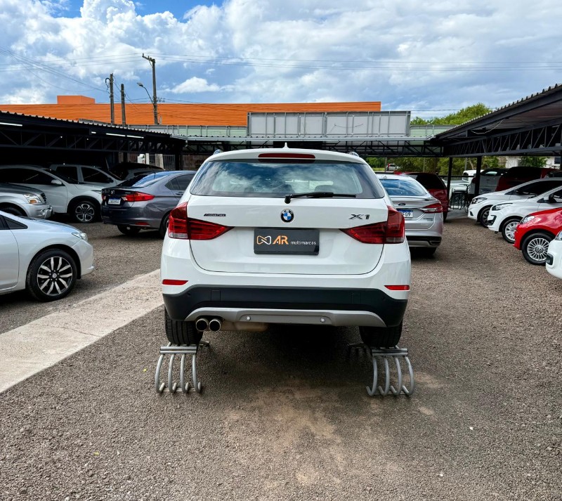 BMW X1 2.0 SDRIVE 20I /2015 AR MULTIMARCAS VENÂNCIO AIRES / Carros no Vale