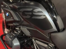 BMW MOTOS R 1200 GS TRIPLE BLACK /2022 EXCLUSIVO VEÍCULOS SANTA CRUZ DO SUL / Carros no Vale