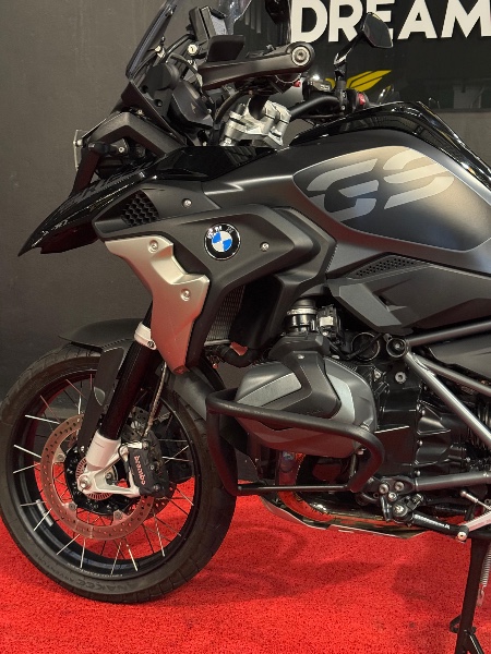 BMW MOTOS R 1200 GS TRIPLE BLACK /2022 EXCLUSIVO VEÍCULOS SANTA CRUZ DO SUL / Carros no Vale