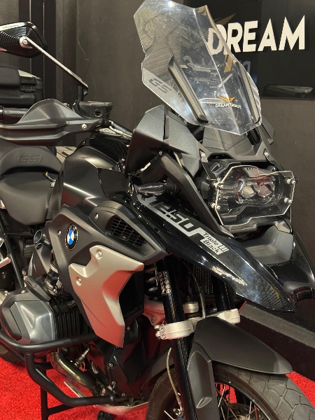 BMW MOTOS R 1200 GS TRIPLE BLACK /2022 EXCLUSIVO VEÍCULOS SANTA CRUZ DO SUL / Carros no Vale