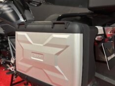 BMW MOTOS R 1200 GS TRIPLE BLACK /2022 EXCLUSIVO VEÍCULOS SANTA CRUZ DO SUL / Carros no Vale