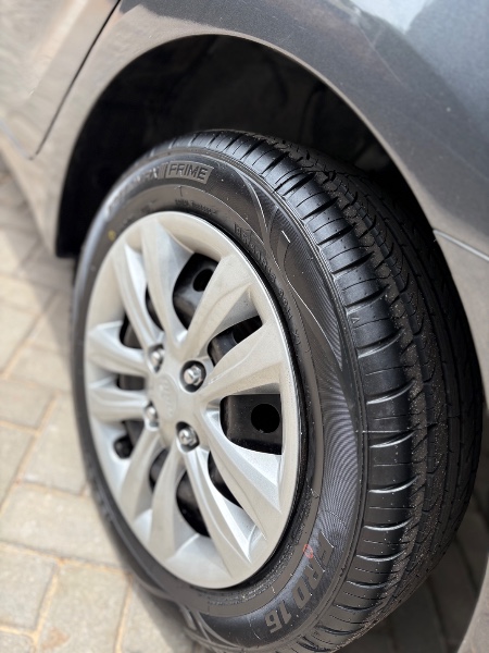 HYUNDAI HB20S 1.6 PREMIUM 16V FLEX 4P AUTOMÁTICO /2016 NEURI VEÍCULOS LAJEADO / Carros no Vale