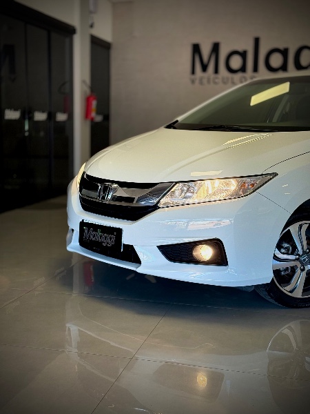 HONDA CITY 1.5 EXL 16V FLEX 4P AUTOMÁTICO 2017/2017 MALAGGI VEÍCULOS ENCANTADO / Carros no Vale