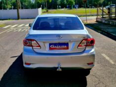 TOYOTA COROLLA 1.8 GLI 2011/2012 CRUZEIRO MULTIMARCAS CRUZEIRO DO SUL / Carros no Vale