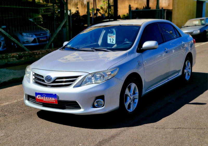 TOYOTA COROLLA 1.8 GLI 2011/2012 CRUZEIRO MULTIMARCAS CRUZEIRO DO SUL / Carros no Vale