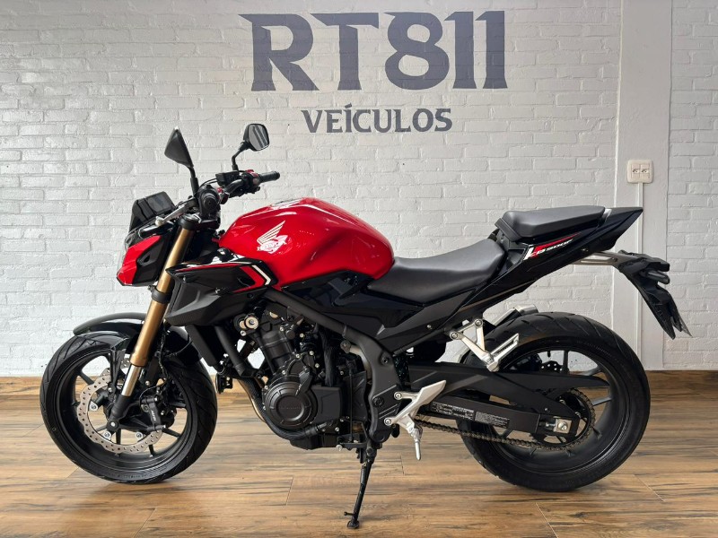 HONDA MOTOS CB 500 F /2023 RT 811 VEÍCULOS ARROIO DO MEIO / Carros no Vale