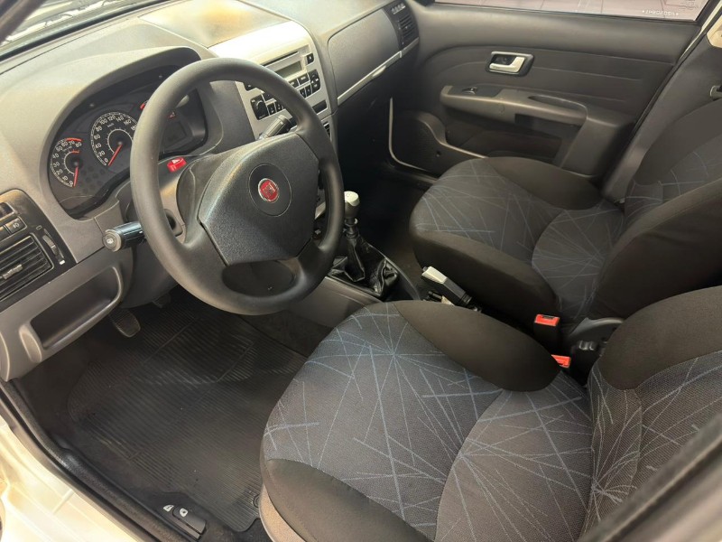 FIAT SIENA 1.4 ELX 2010/2010 LUCAS AUTOMÓVEIS BOM RETIRO DO SUL / Carros no Vale