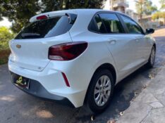 CHEVROLET ONIX LT 1.0 2021/2022 ESTAÇÃO DO CARRO ESTRELA / Carros no Vale