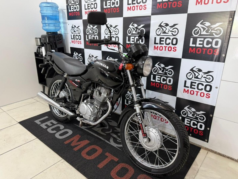 HONDA MOTOS CG 125 FAN KS 2006/2006 LECO MOTOS VENÂNCIO AIRES / Carros no Vale