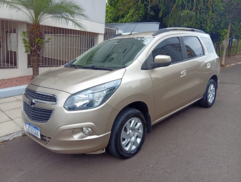 CHEVROLET SPIN 1.8 LTZ 8V FLEX 4P AUTOMÁTICO 2014/2015 ALTERNATIVA VEÍCULOS LAJEADO / Carros no Vale