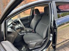 FORD FIESTA SE PLUS 1.6 16V FLEX 2017/2017 LS MULTIMARCAS VENÂNCIO AIRES / Carros no Vale