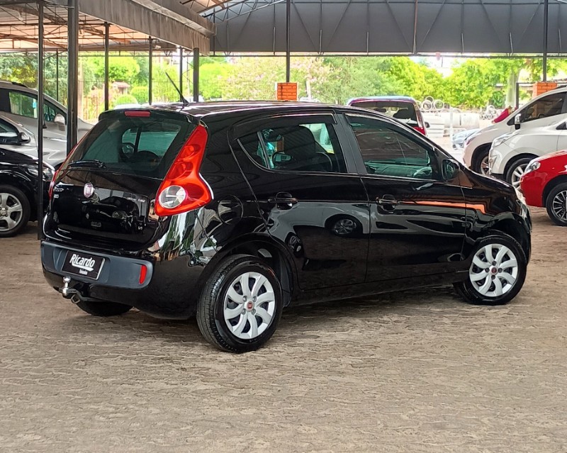 FIAT PALIO 1.4 ATTRACTIVE 8V 2012/2013 RICARDO VEÍCULOS TEUTÔNIA / Carros no Vale