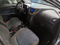 HYUNDAI HB20S 1.6 COMFORT 2013/2014 RICARDO VEÍCULOS TEUTÔNIA / Carros no Vale