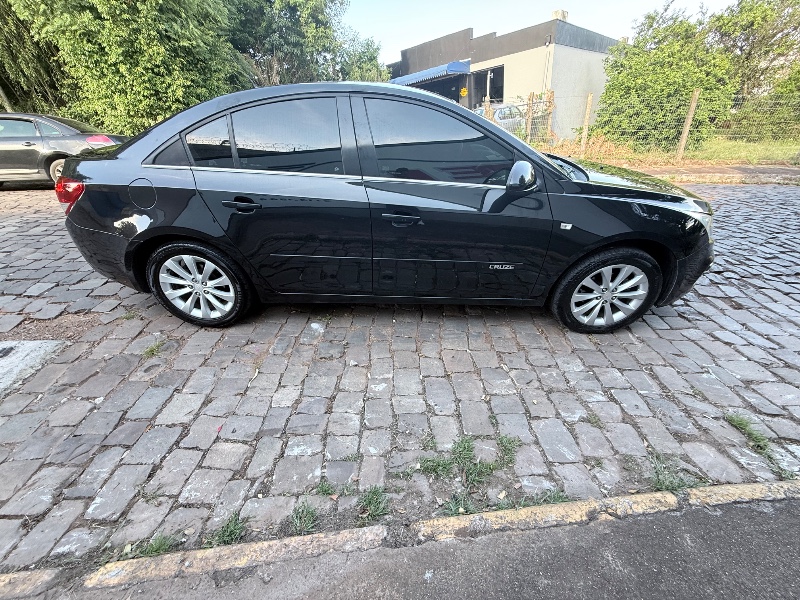 CHEVROLET CRUZE LT 1.8 16V FLEXPOWER 4P AUT. 2016/2016 ELY AUTOMÓVEIS LAJEADO / Carros no Vale