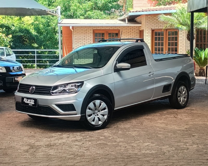 VOLKSWAGEN SAVEIRO TRENDLINE 1.6 T.FLEX 8V 2016/2017 RICARDO VEÍCULOS TEUTÔNIA / Carros no Vale