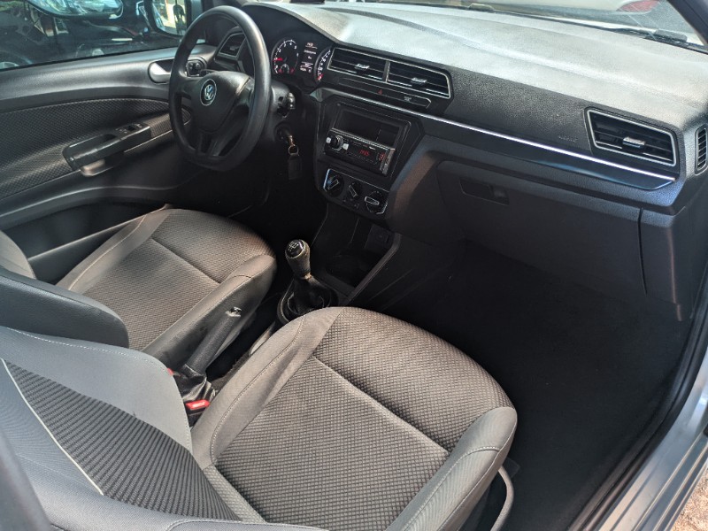 VOLKSWAGEN SAVEIRO TRENDLINE 1.6 T.FLEX 8V 2016/2017 RICARDO VEÍCULOS TEUTÔNIA / Carros no Vale