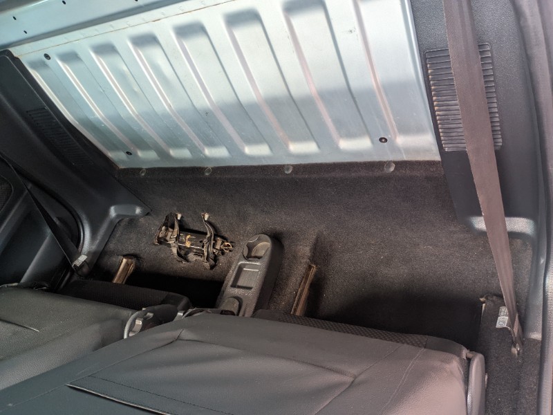 VOLKSWAGEN SAVEIRO TRENDLINE 1.6 T.FLEX 8V 2016/2017 RICARDO VEÍCULOS TEUTÔNIA / Carros no Vale