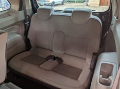 CHEVROLET SPIN 1.8 LTZ 2013/2014 RICARDO VEÍCULOS TEUTÔNIA / Carros no Vale