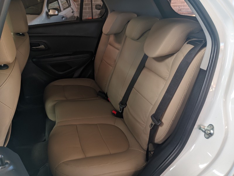 CHEVROLET TRACKER 1.4 16V TURBO LT 2017/2018 RICARDO VEÍCULOS TEUTÔNIA / Carros no Vale